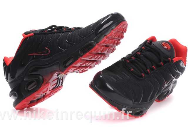 tn air chaussures noir 2010 (2)